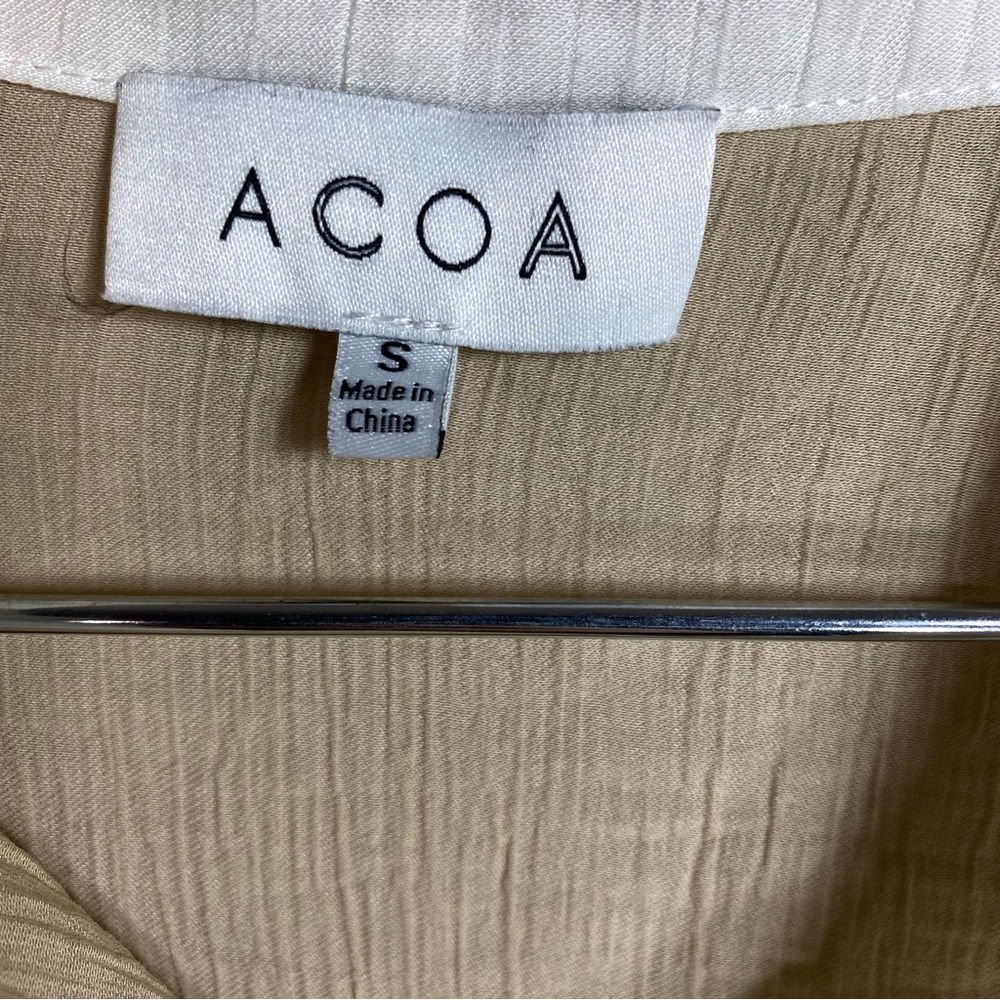 Color Block Button Down Shirt - Picture 3 of 4